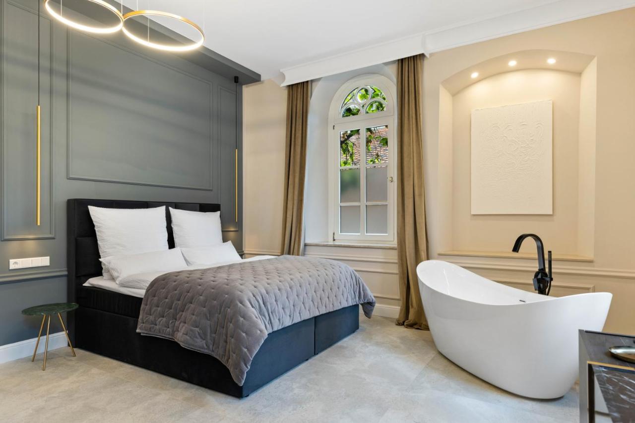 אוגסבורג Boutique Rooms I Luxus Suite I Center I Boxspring מראה חיצוני תמונה